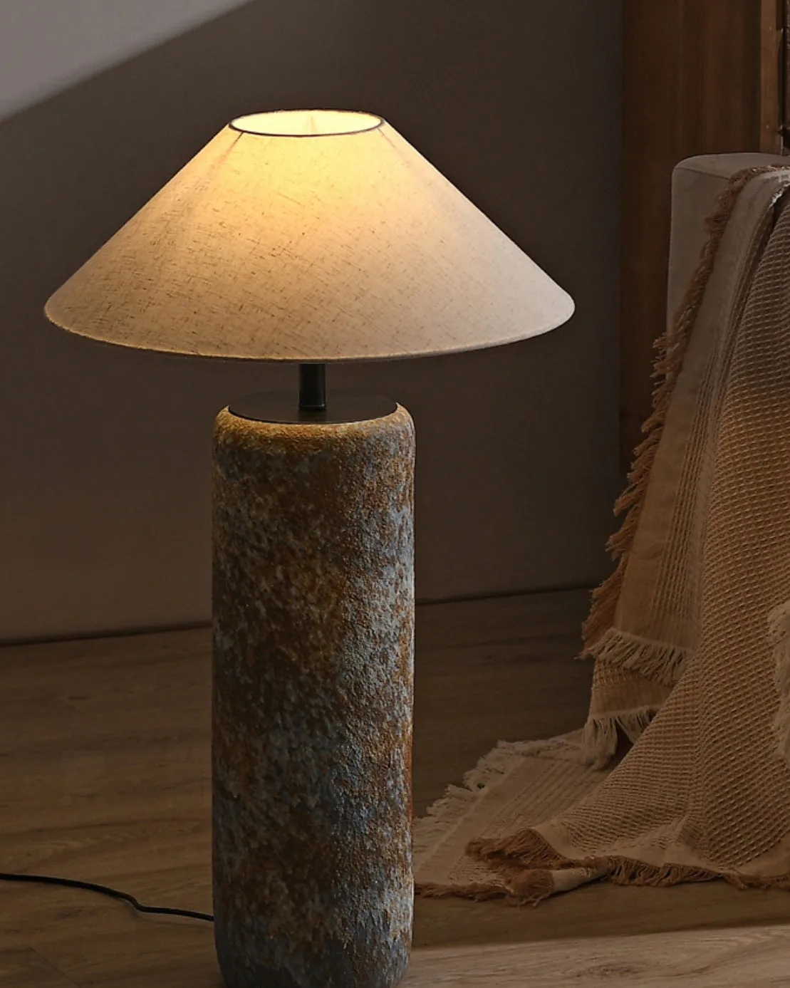 Colisio Floor Lamp