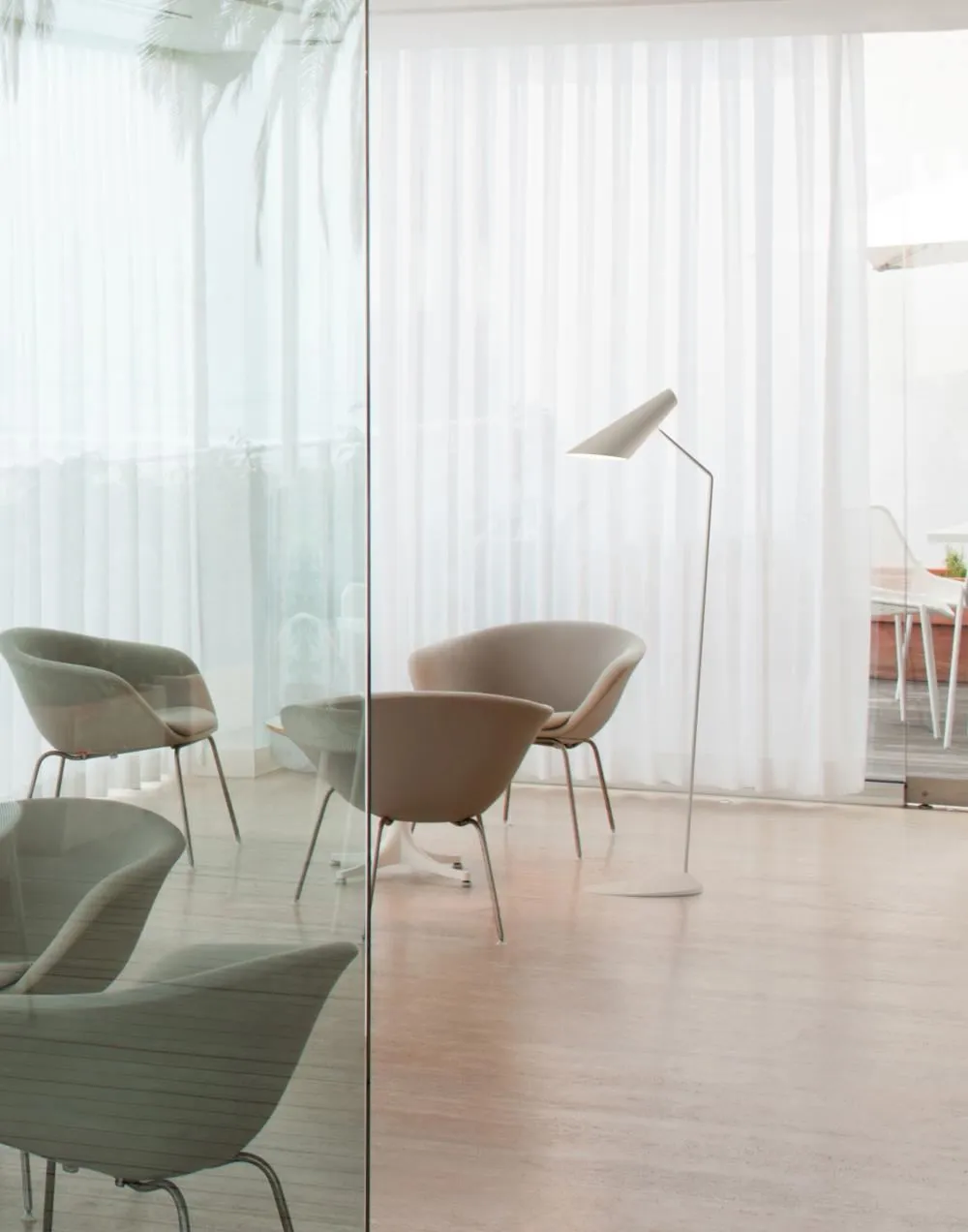 ICono floor light