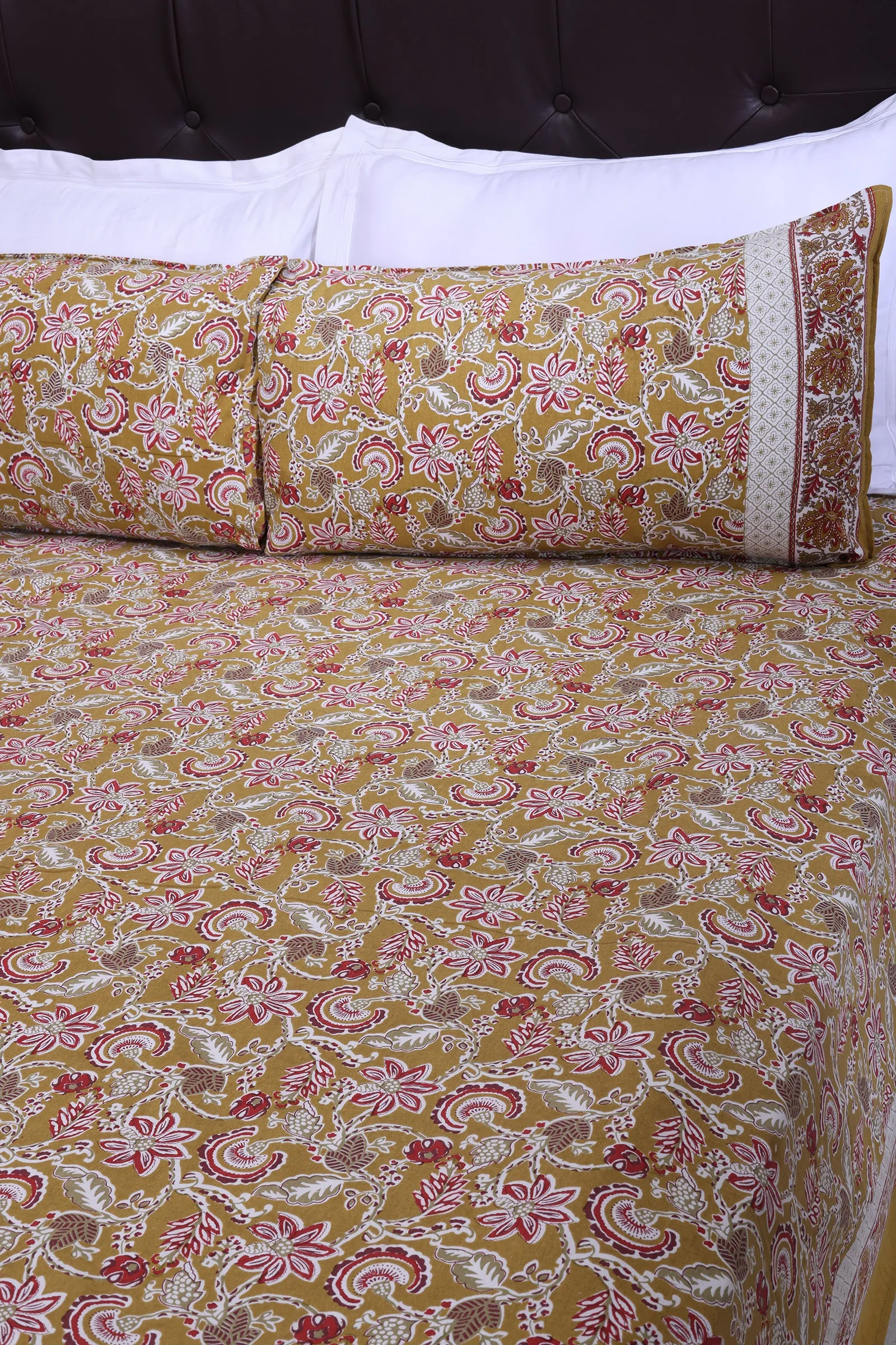 Maurya Jaal Mehendi Cotton Bedsheet