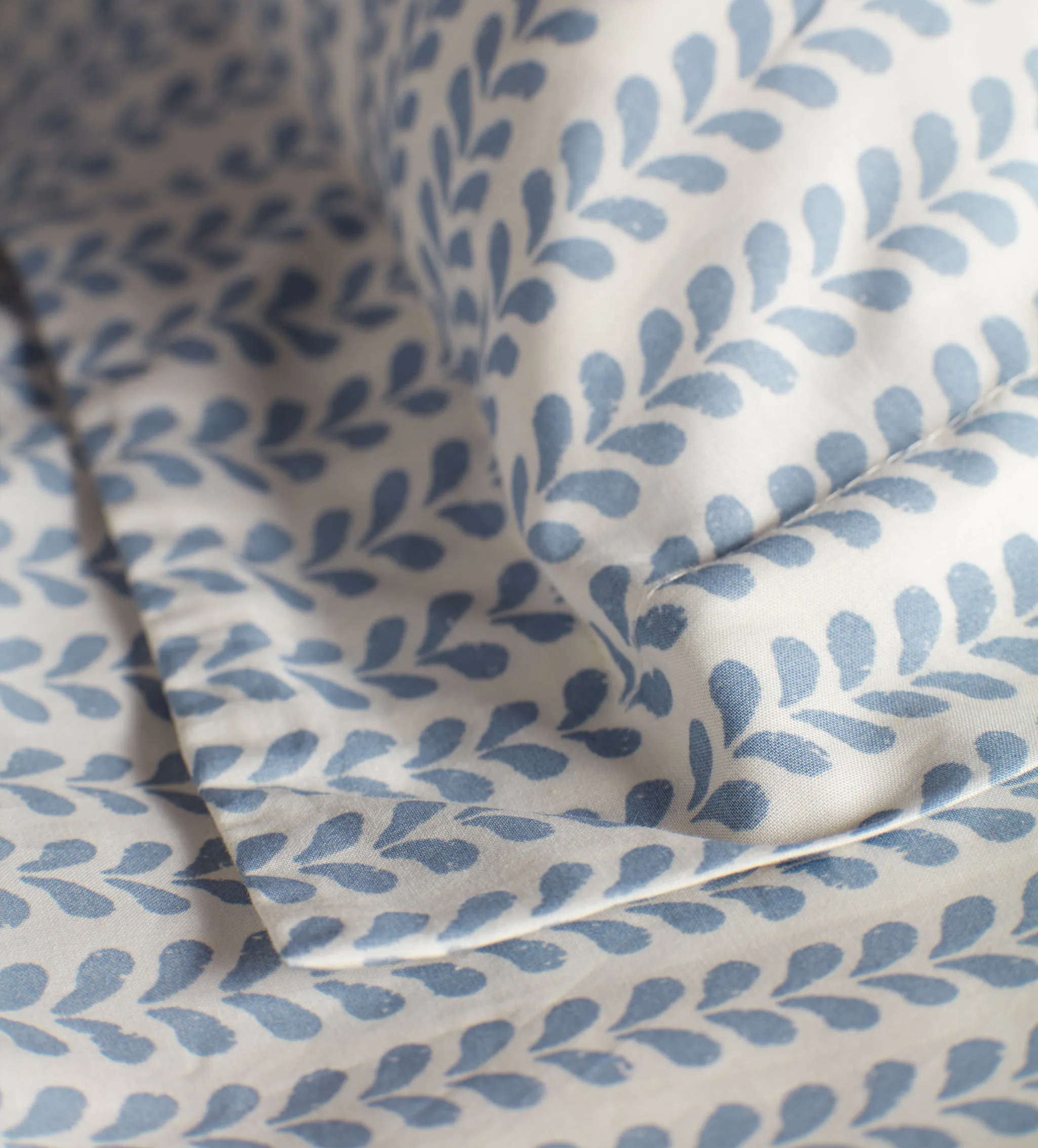 Molly Mahon Blue Bindi 100% Cotton Fitted Sheet