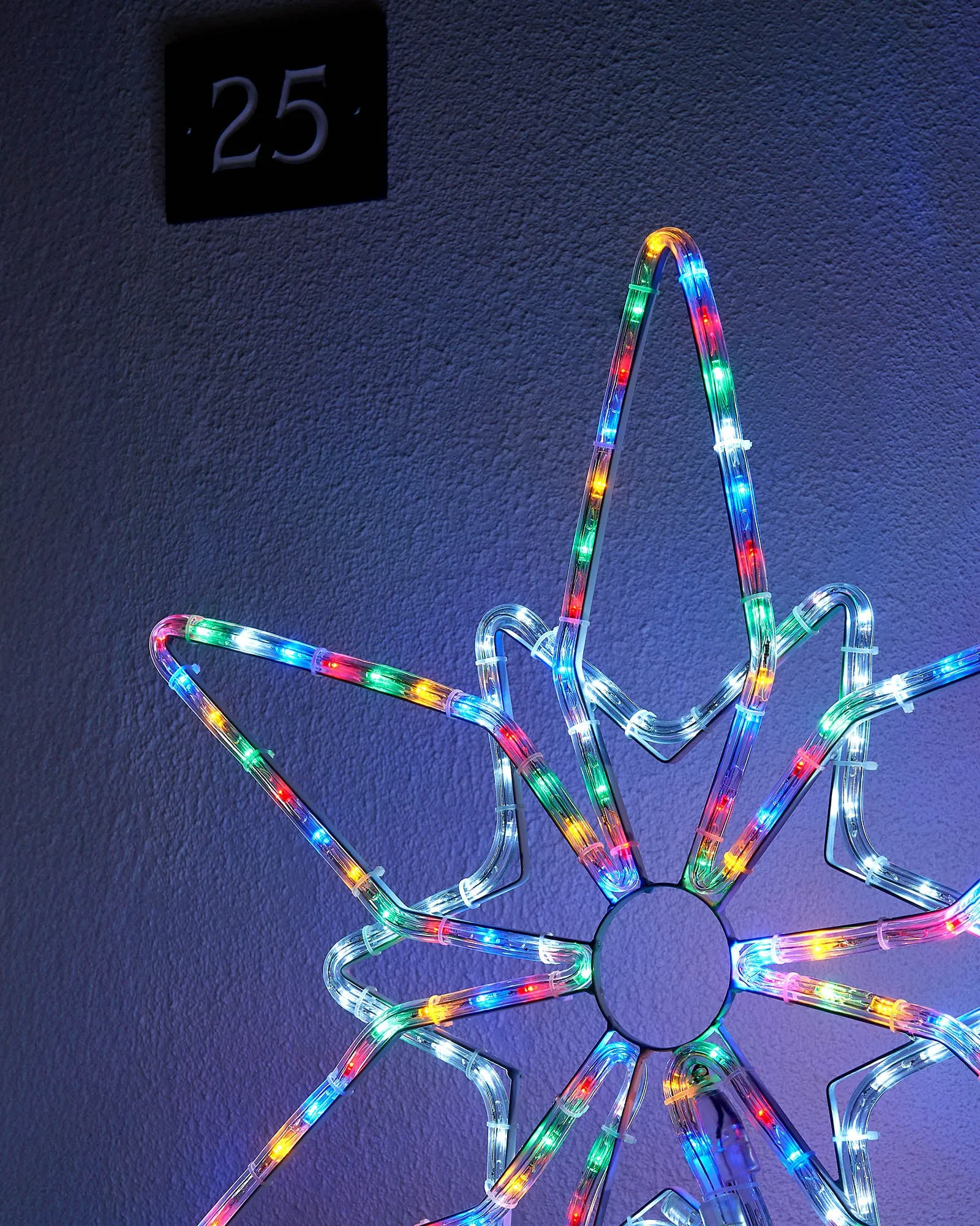 Pre-Lit Northern Star Rope Light Silhouette, Multi-Colour, 64 cm