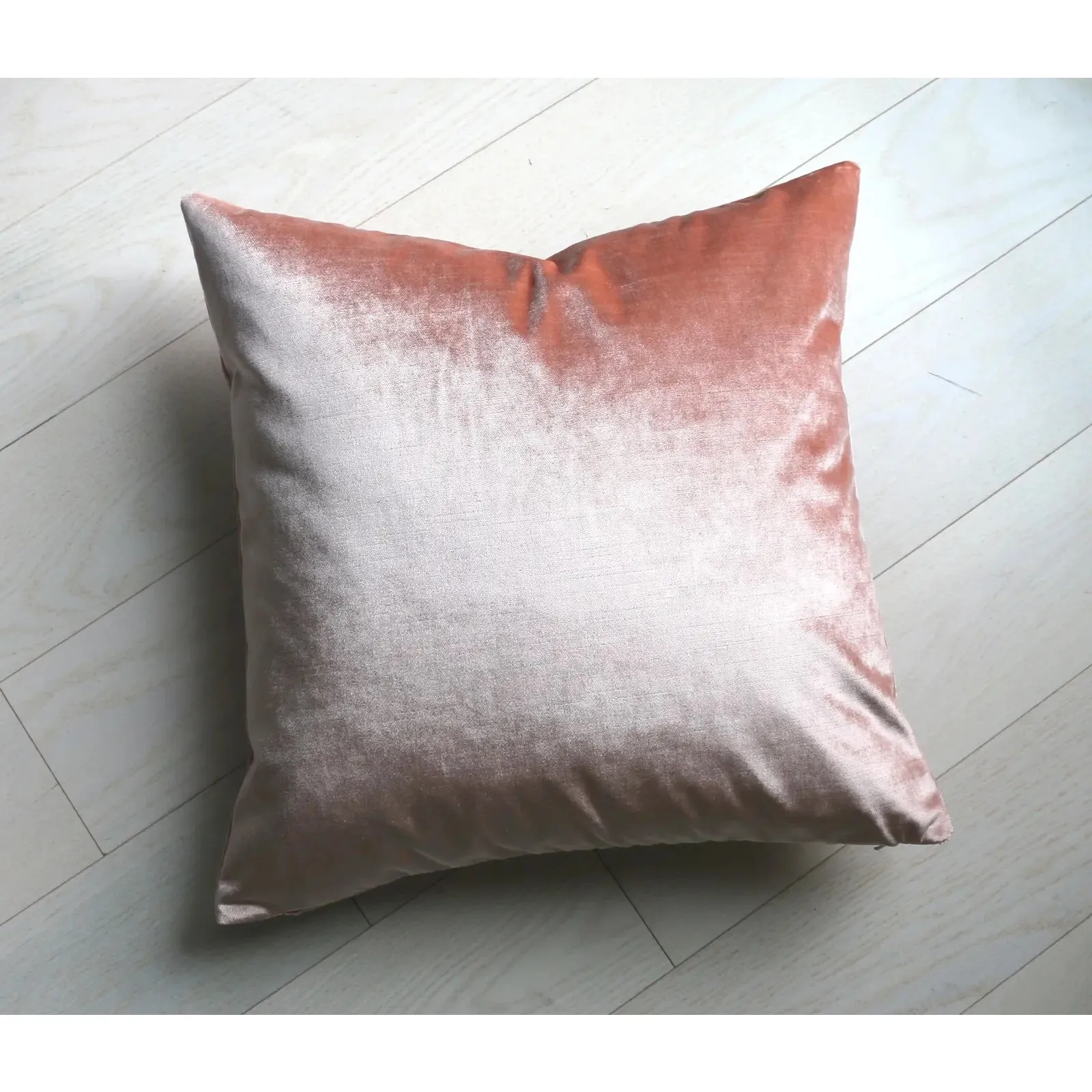 Rose Quartz Velvet Pillow Cover / Braemore Jamil Leopard Velvet Pillow Cover / Blush or Cheetah pillow cover / 12x18 16x16 18x18 20x20 Blush