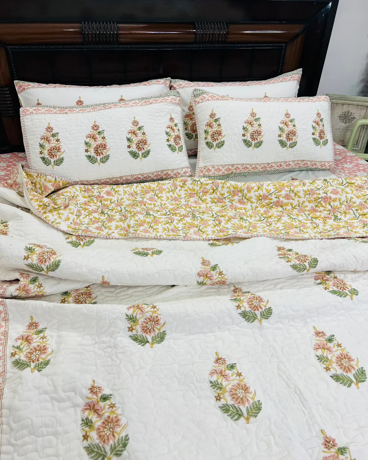 Ruhaani Bedcover Bedding Set