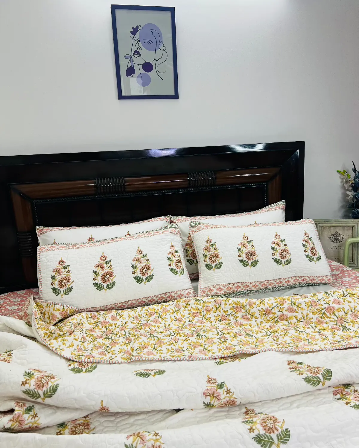 Ruhaani Bedcover Bedding Set