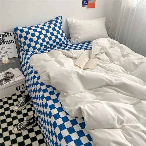 Single size 4 pieces Bedding Set without filler, Off White color and Blue Checkered Design