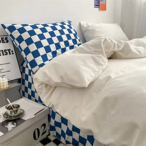 Single size 4 pieces Bedding Set without filler, Off White color and Blue Checkered Design