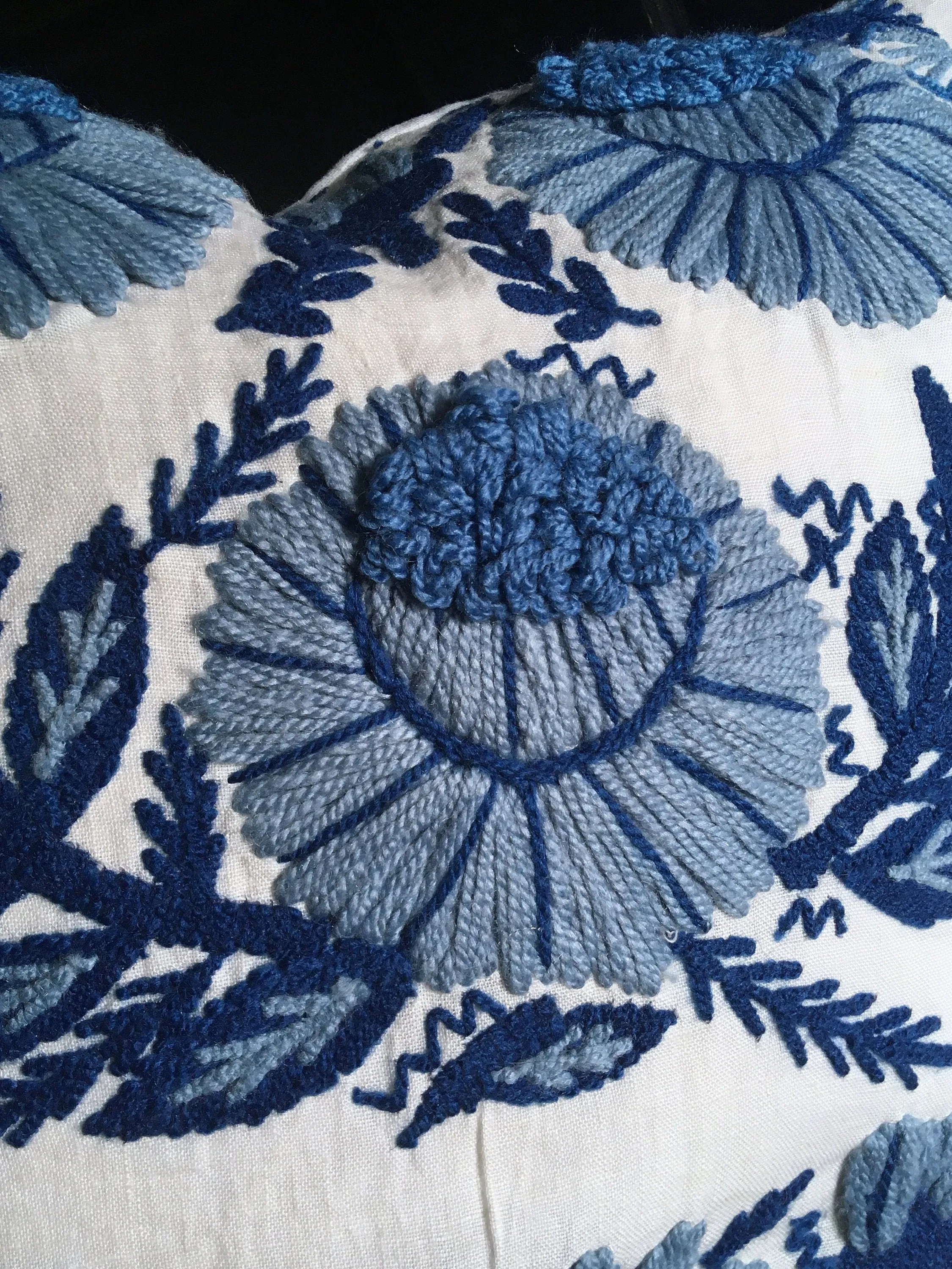 Swedish wool pillow cover / Schumacher pillow cover / Blue and White Pillow cover / Swedish Country Decor