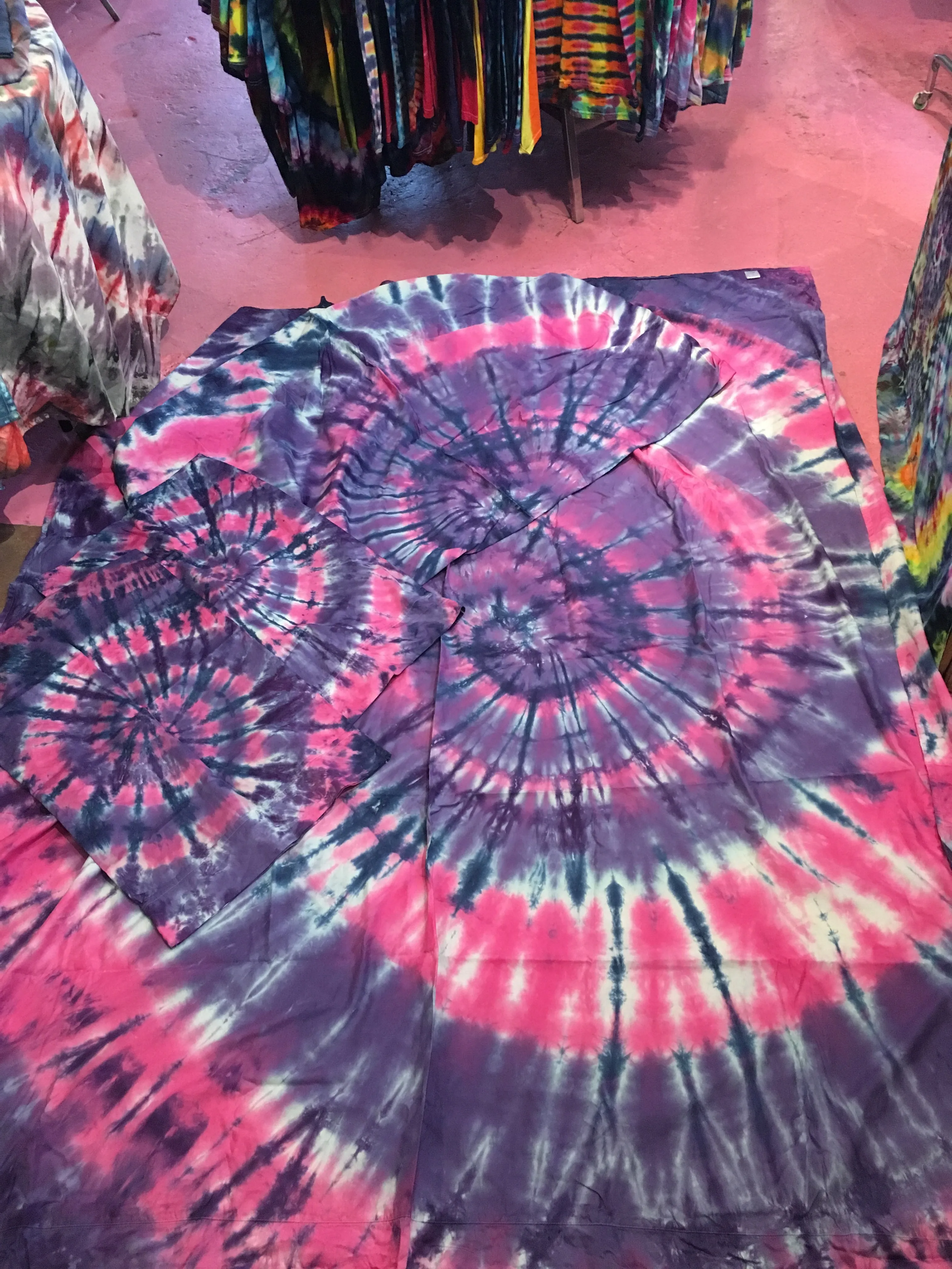 Tie-Dye Bed Sets